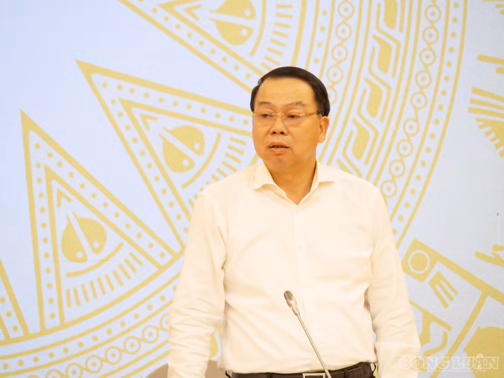 clo_br_p1233685.jpg