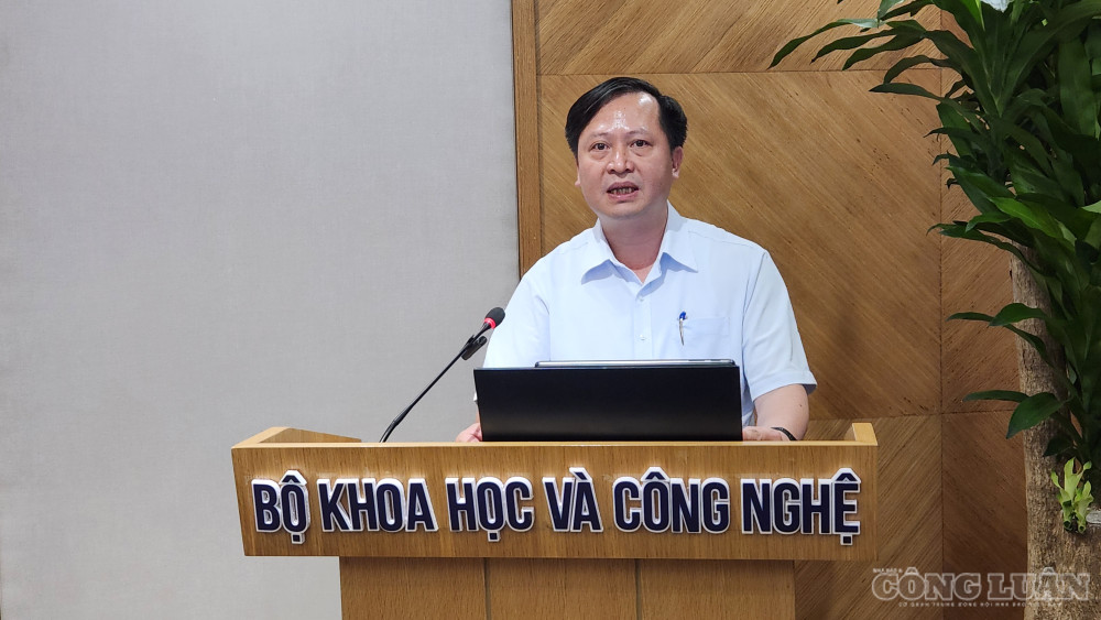 Ông Nguyễn Mai Dương, Cục trưởng Cục Đổi mới sáng tạo phát biểu tại họp báo - Ảnh: Phùng Thọ. clo_br_1000061172.jpg