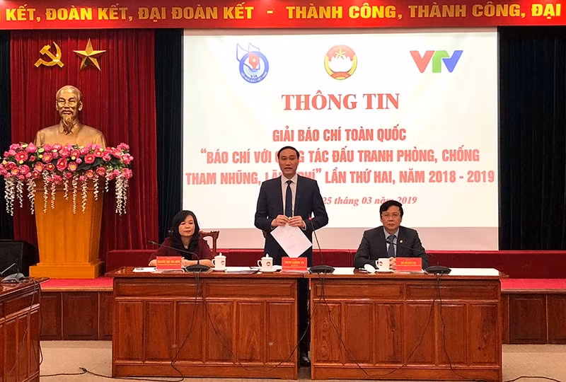 Toàn cảnh buổi họp báo. Ảnh: PV