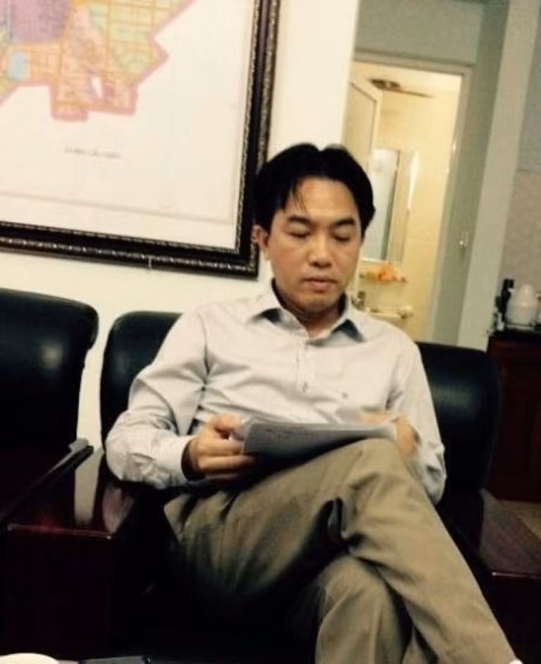 Ông Nguyễn Văn Sỹ, Chánh văn phòng UBND quận Bắc Từ Liêm