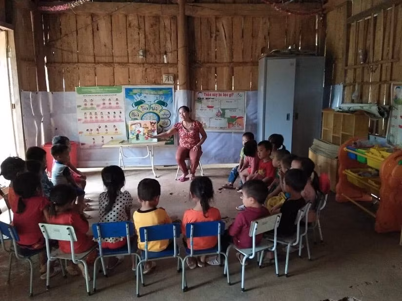 Hình ảnh về cuộc sống còn nhiều khó khăn của các bạn nhỏ tại Lai Châu