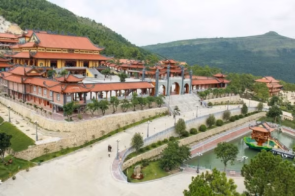 Chùa Ba Vàng (Uông Bí, Quảng Ninh). Ảnh: Trang thông tin chùa Ba Vàng.