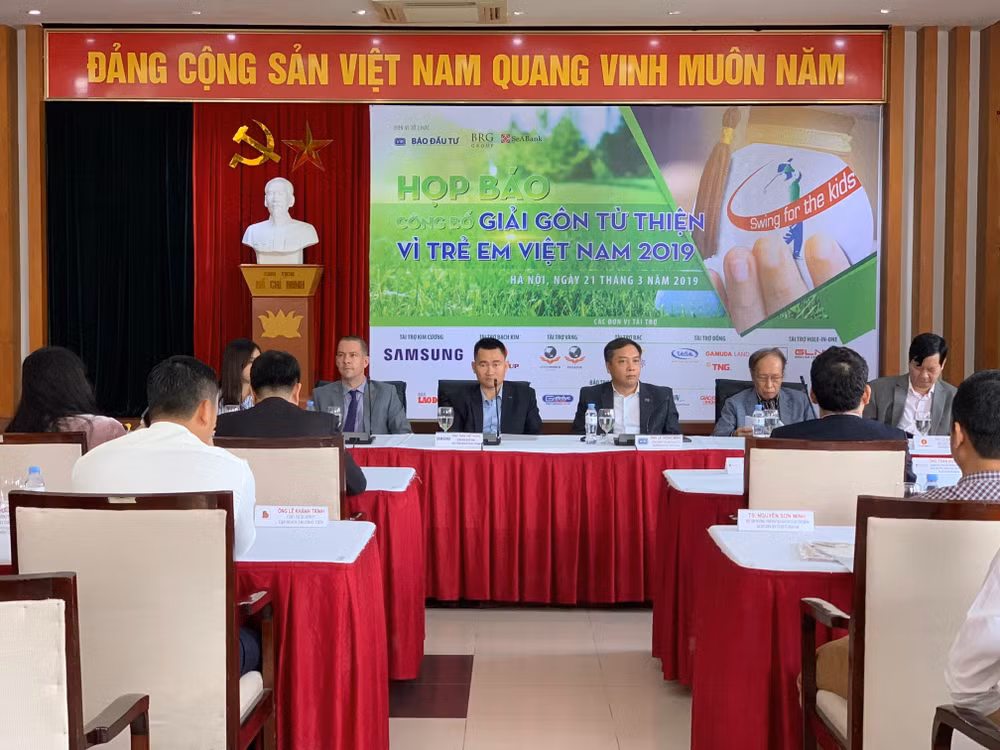 Quang cảnh buổi họp báo về giải đấu. Ảnh: Hữu Phương
