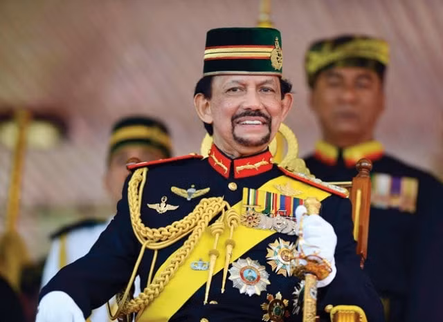 Quốc vương thứ 29 của Brunei, Sultan Haji Hassanal Bolkiah. Ảnh TL
