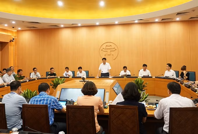 Cuộc họp chiều 27/7 của Ban chỉ đạo phòng, chống dịch bệnh Covid-19 thành phố Hà Nội. Ảnh: Hanoi.gov.vn