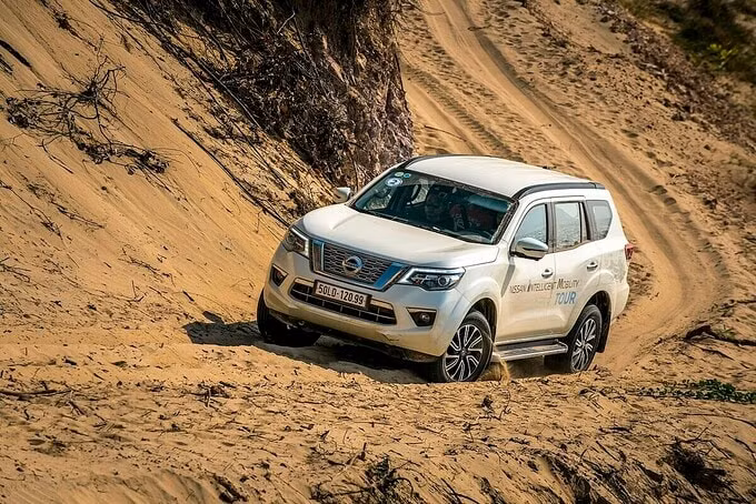 Nissan Terra vẫn là hãng chăm chỉ ưu đãi giá xe nhất trên thị trường. Ảnh: internet.