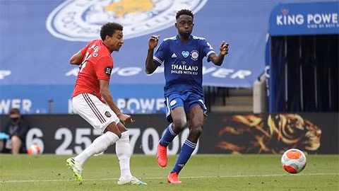 Lingard ấn định tỷ số 2-0 cho MU. Ảnh: internet.