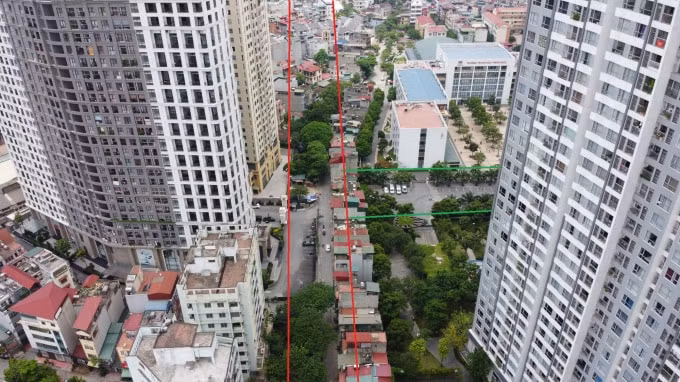 Tuyến này chỉ còn vài mét giao cắt với đường ở mục 1. Đây cũng là tuyến đường sẽ mở theo qui hoạch ở phường Mai Động đáng chú ý khi kết nối các khu đô thị lớn ở quận Hoàng Mai.