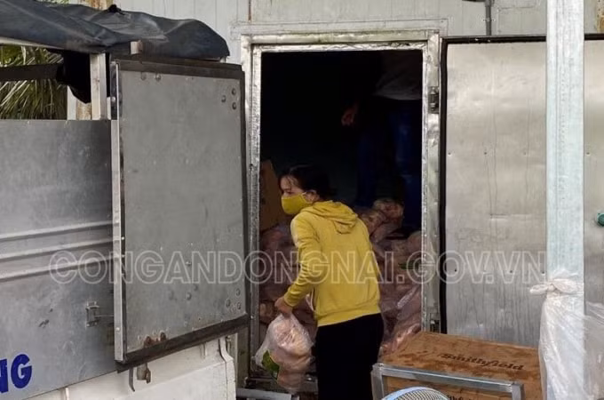Kho thực phẩm đông lạnh của Công ty TNHH thực phẩm Khánh Huy. Ảnh: Công an tỉnh Đồng Nai