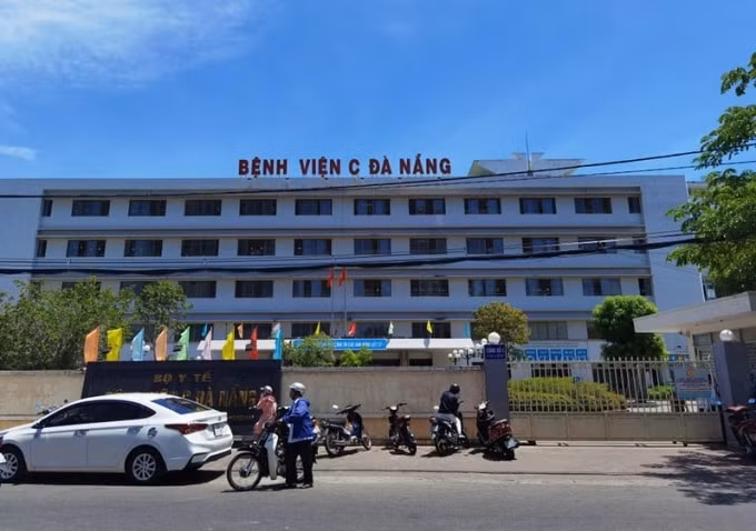Phong tỏa Bệnh viện C Đà Nẵng vì ca nghi mắc Covid-19. Ảnh: TL.