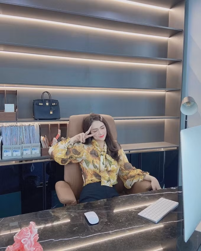 Một Hương Giang hồn nhiên, dễ thương. (Ảnh: FBNV)