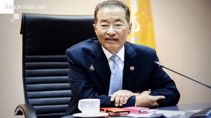 Bộ trưởng Lao động Chatumongol Sonakul quyết định rời khỏi nội các cùng một loạt quan chức chính phủ khác - Ảnh: Thenation