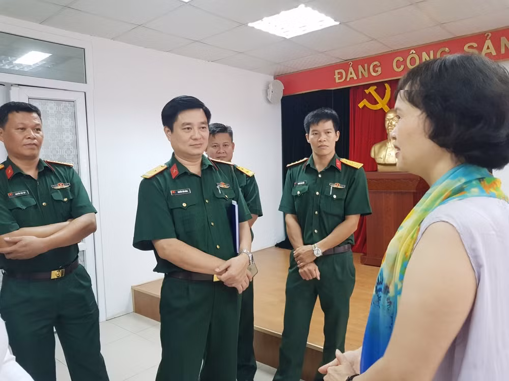 Giám đốc Bảo tàng Báo chí Việt Nam chia sẻ những khó khăn, thuận lợi trong quá trình phát triển, đặc biệt thời gian từ khi có quyết định thành lập là năm 2017. Ảnh Lê Tâm