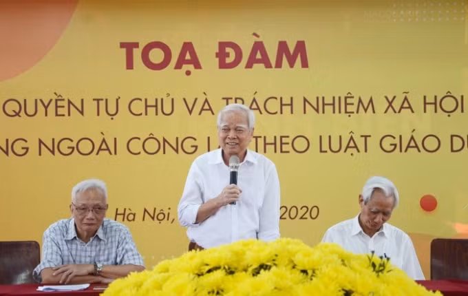 Thầy Nguyễn Văn Hòa cho rằng, dịch Covid -19 kéo dài thì trường tư rất nguy (ảnh TL).