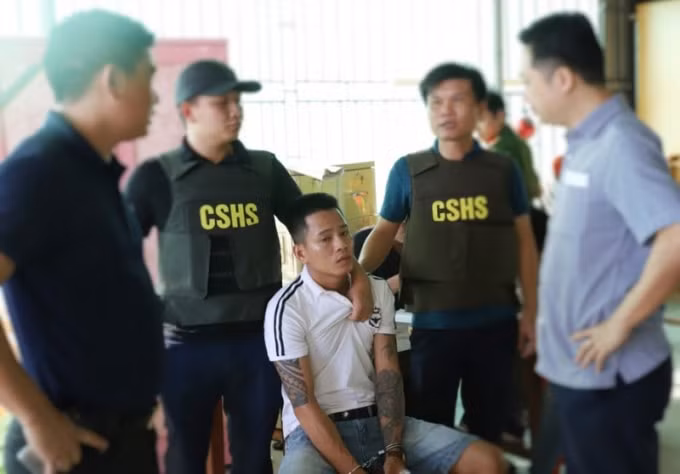 Đối tượng Trần Đại Nghĩa (Nghĩa Đốn) - cầm đầu đường dây thu phí bảo kê bị khởi tố, bắt tạm giam.