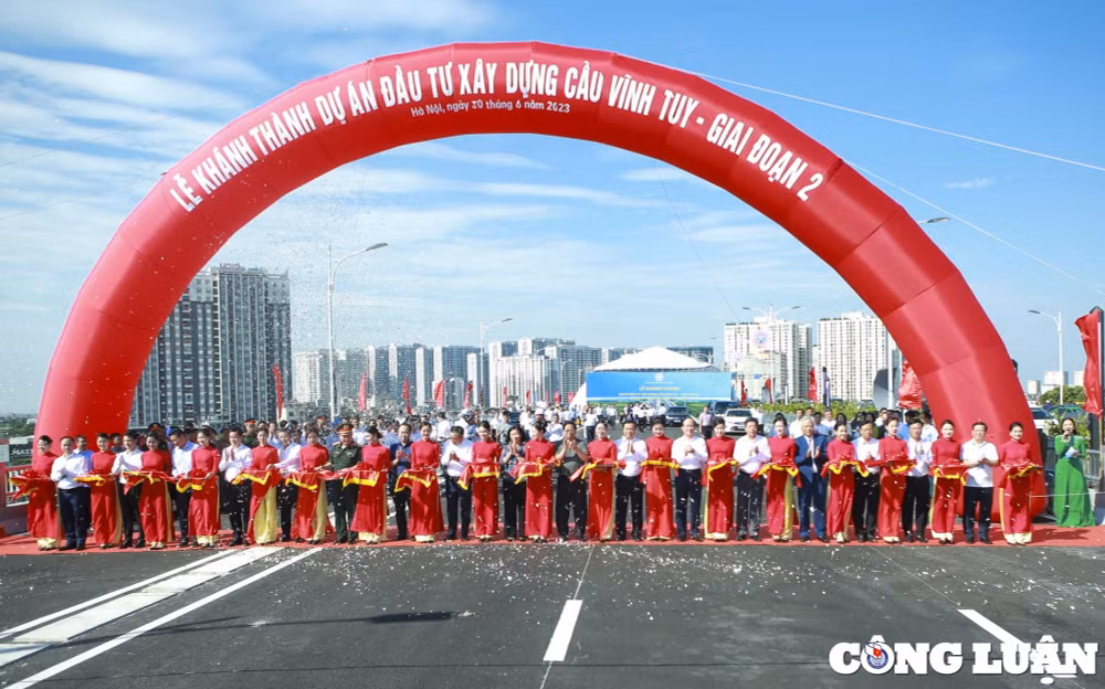 ha noi khanh thanh cau vinh tuy 2 sau gan 3 nam thi cong hinh 6