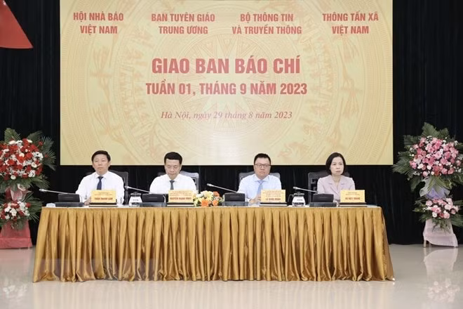 giao ban bao chi mua thu phat trien mot nen tang ai de ho tro cho cac co quan bao chi hinh 2