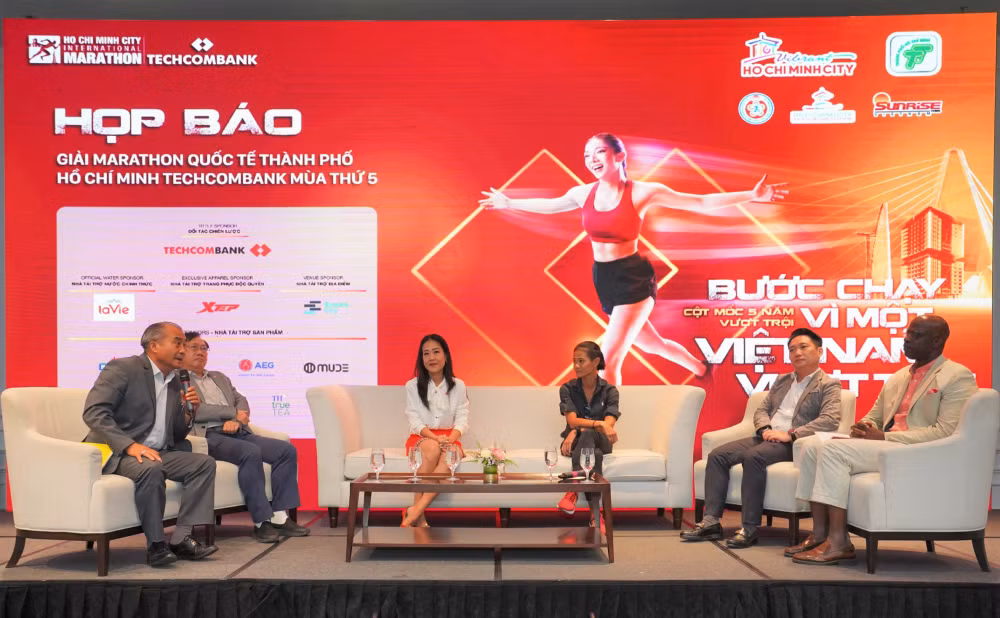 giai marathon quoc te tpho chi minh techcombank an tuong mua 5 hinh 1