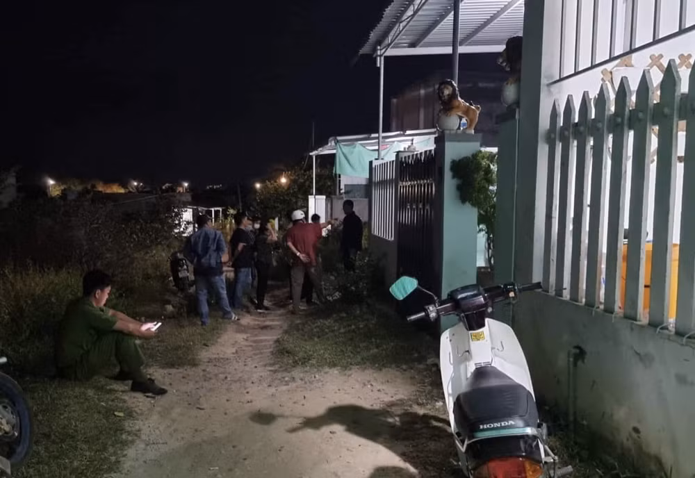 truy bat ga chong ho dung dao dam vo tu vong hinh 1