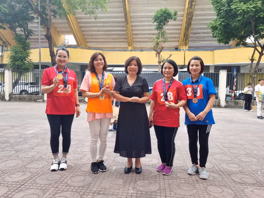 hoi khoe hoi nha bao tp ha noi co hoi giao luu doan ket ren luyen suc khoe cho nguoi lam bao hinh 10
