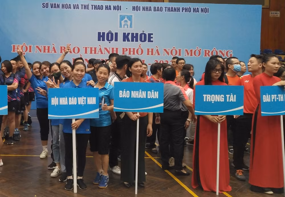hoi khoe hoi nha bao tp ha noi co hoi giao luu doan ket ren luyen suc khoe cho nguoi lam bao hinh 4
