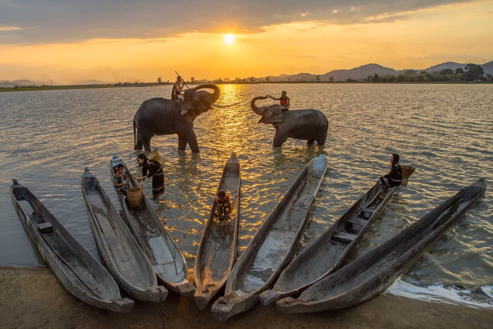 ve dep cua tay nguyen duoc chung minh bang trien lam anh tay nguyen xanh hai hoa ben vung hinh 8