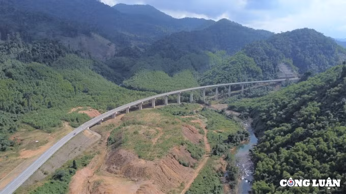 cao toc la son hoa lien noi hue voi da nang san sang dua vao khai thac hinh 3
