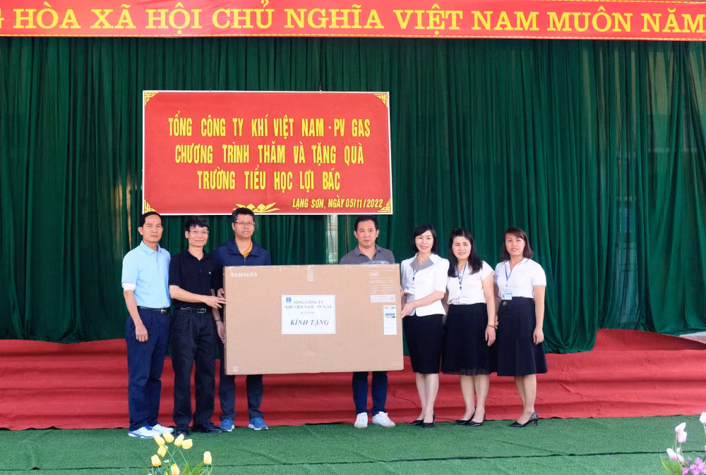 pv gas pmc tiep buoc hanh trinh thien nguyen hinh 1