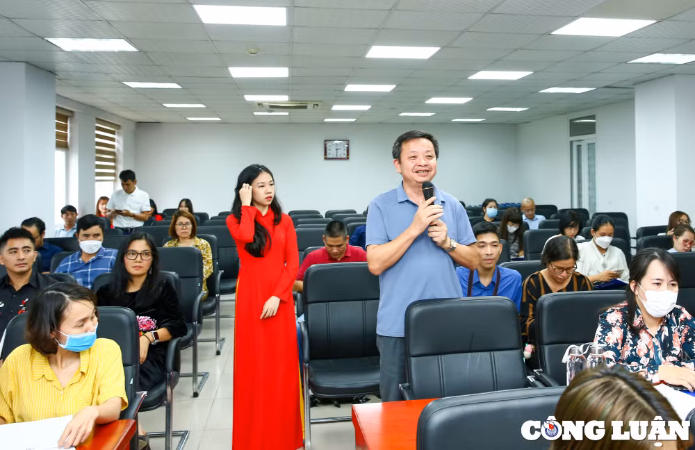 hop bao thong tin cuoc thi tieng hat nguoi lam bao mo rong nam 2023 hinh 3