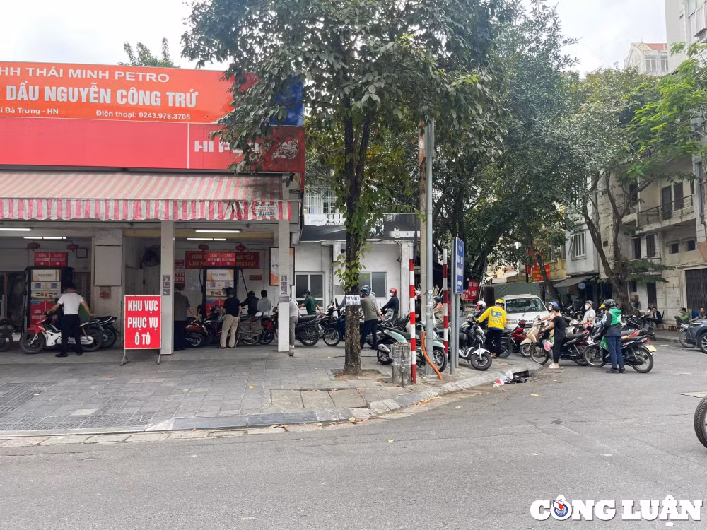 dat bao thuc do xang luc dem muon nhung tranh vo dua gap vo dua hinh 1