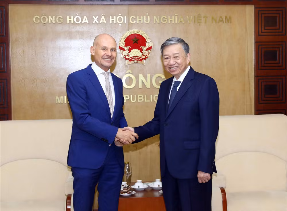 that chat hop tac phong chong toi pham giua viet nam ha lan hinh 1