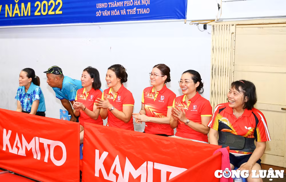 an tuong ngay khai mac giai bong ban cup hoi nha bao viet nam lan thu xv hinh 8