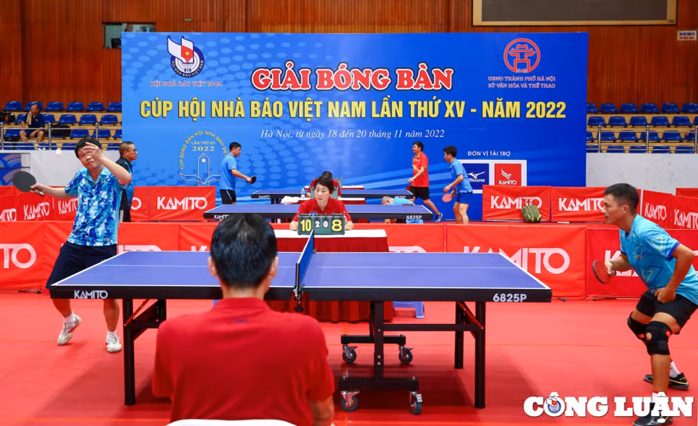 an tuong ngay khai mac giai bong ban cup hoi nha bao viet nam lan thu xv hinh 5