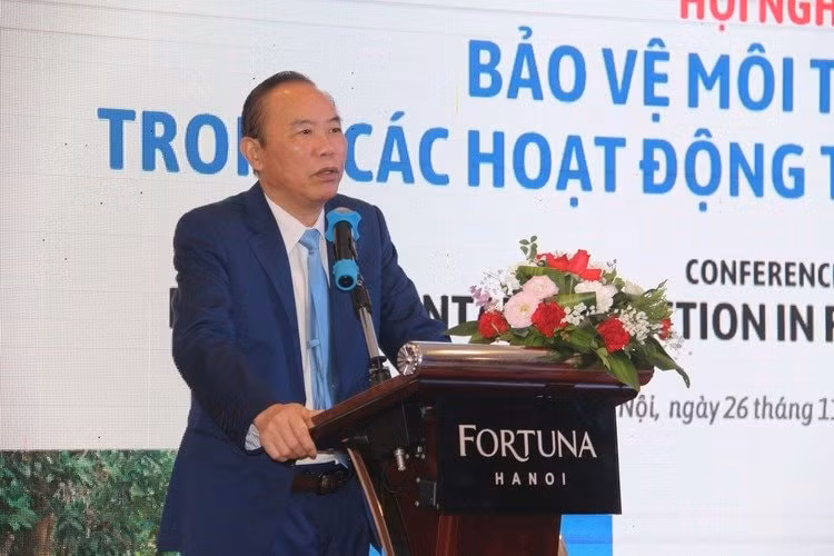 Thứ trưởng Bộ Nông nghiệp và Môi trường - Phùng Đức Tiến.