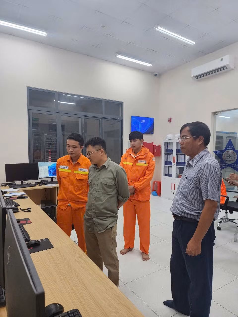 Lãnh đạo PTC3 kiểm tra quản lý vận hành tại Trạm biến áp 220kV Vạn Ninh