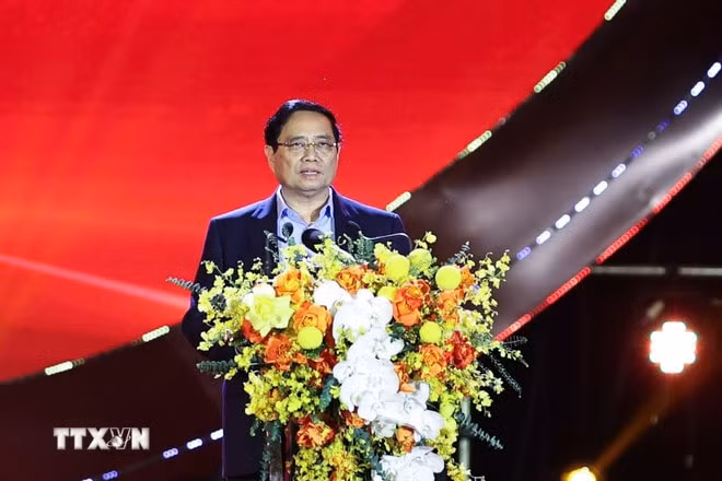 thu-tuong-du-tuan-dai-doan-ket-cac-dan-toc-1.jpg