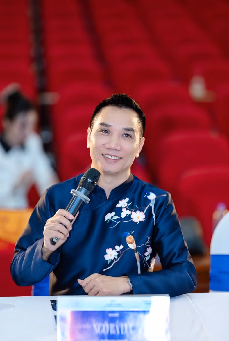 Ảnh màn hình 2025-11-25 lúc 08.36.49