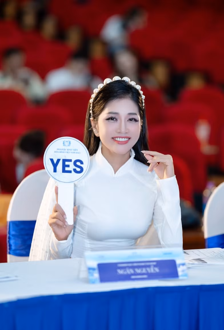 Ảnh màn hình 2025-11-25 lúc 08.42.02