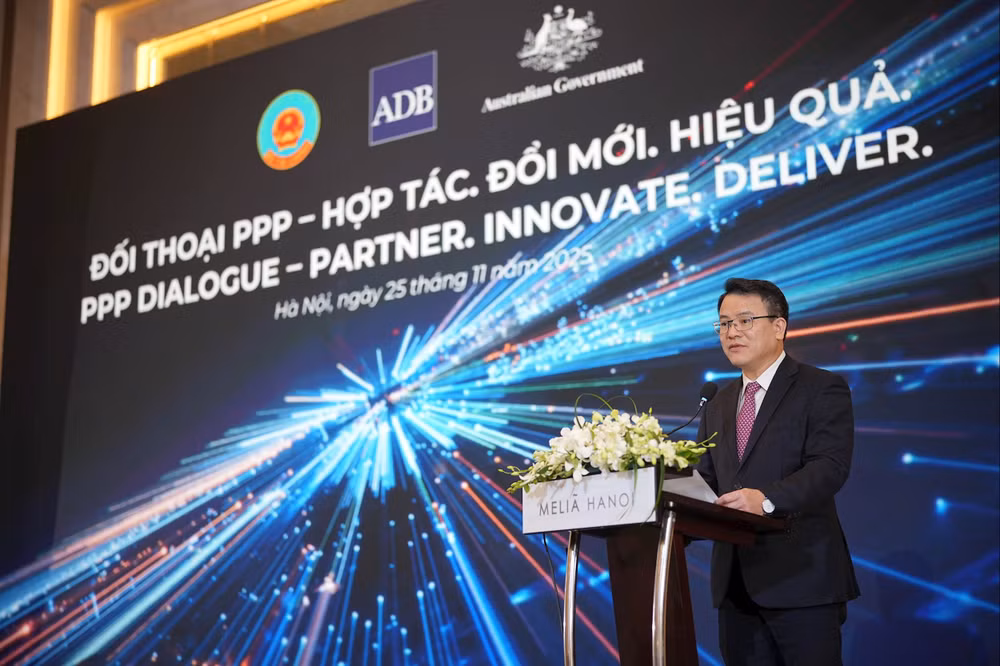 Ông Trần Quốc Phương - Thứ trưởng Bộ Tài chính phát biểu khai mạc