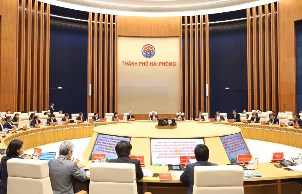 Hải Phòng cần tiếp tục tập trung tháo gỡ khó khăn, vướng mắc, thúc đẩy phát triển sản xuất, kinh doanh- Ảnh 4.