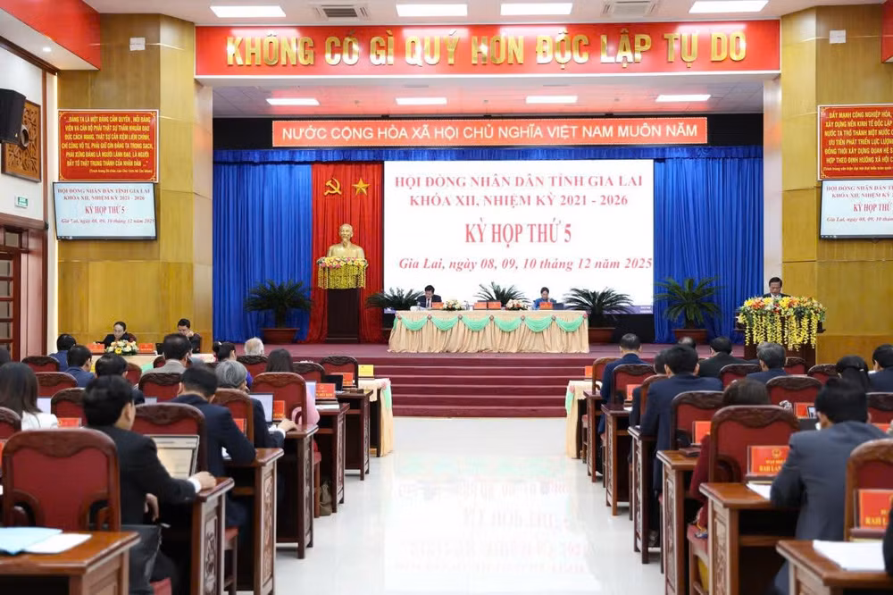 Kỳ họp thứ 5, HĐND tỉnh Gia Lai khóa XII (ảnh L.K)