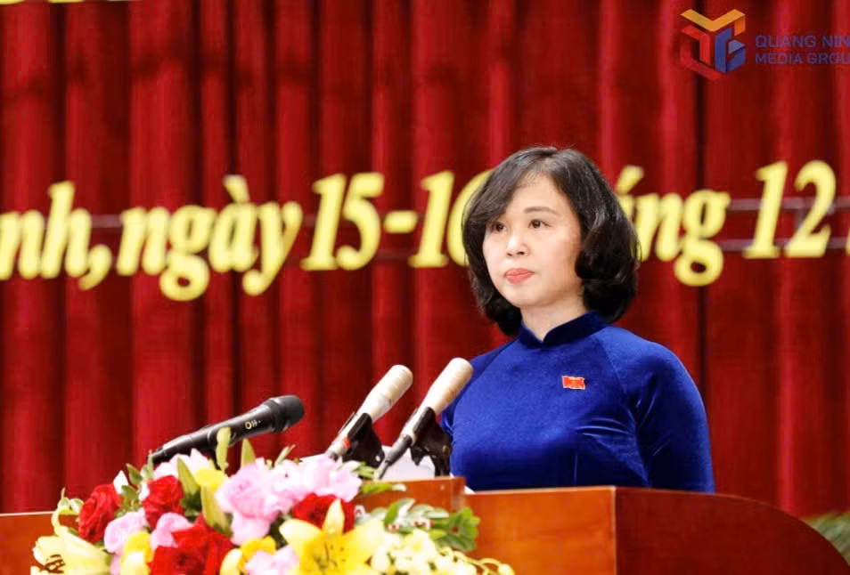 2-ky-hop-34-hdnd-tinh-quang-ninh-thong-qua-31-nghi-quyet.jpg