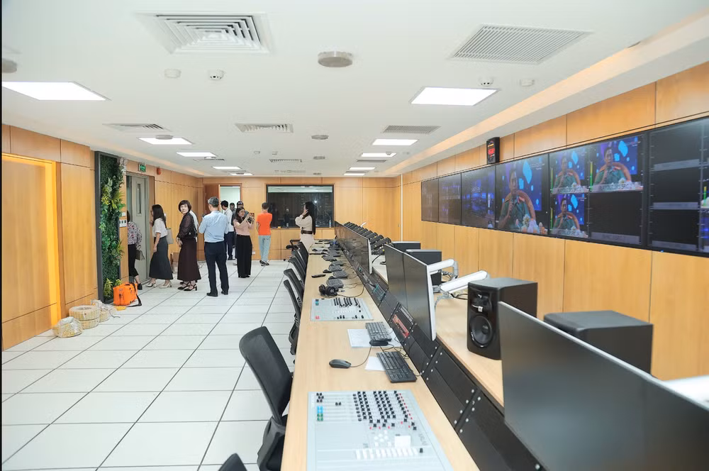Ảnh chụp Màn hình 2025-12-15 lúc 18.12.44