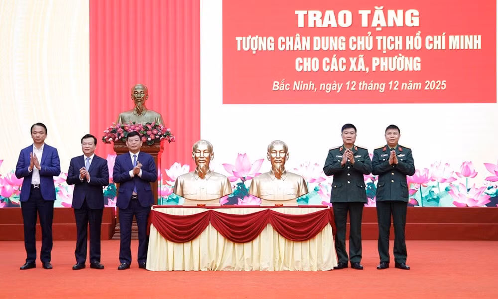 trao.jpg