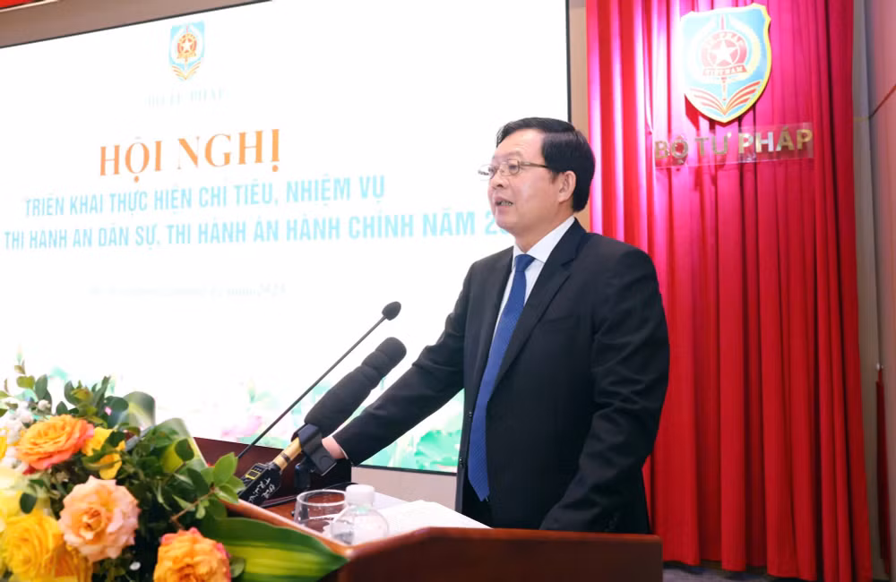 Phó Thủ tướng Hồ Quốc Dũng yêu cầu nâng hiệu quả thi hành án dân sự bằng kỷ cương, đổi mới và số hóa- Ảnh 1.