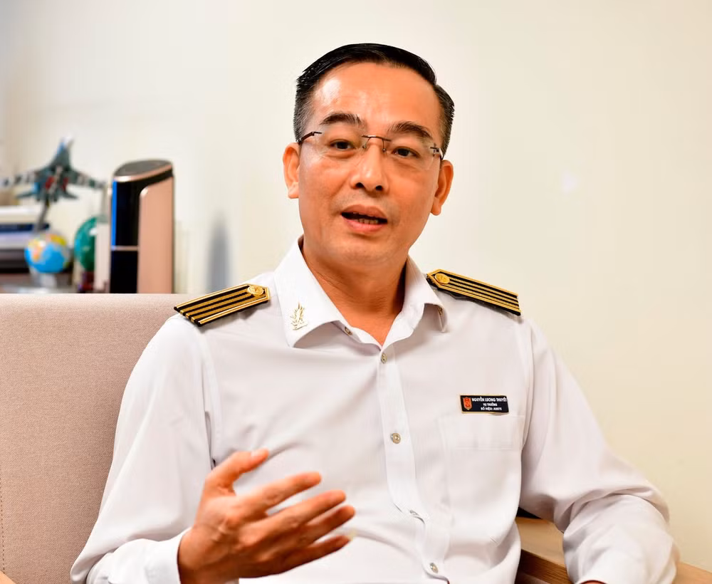 4-anh-thuyet-2.anh-n.ly.jpg