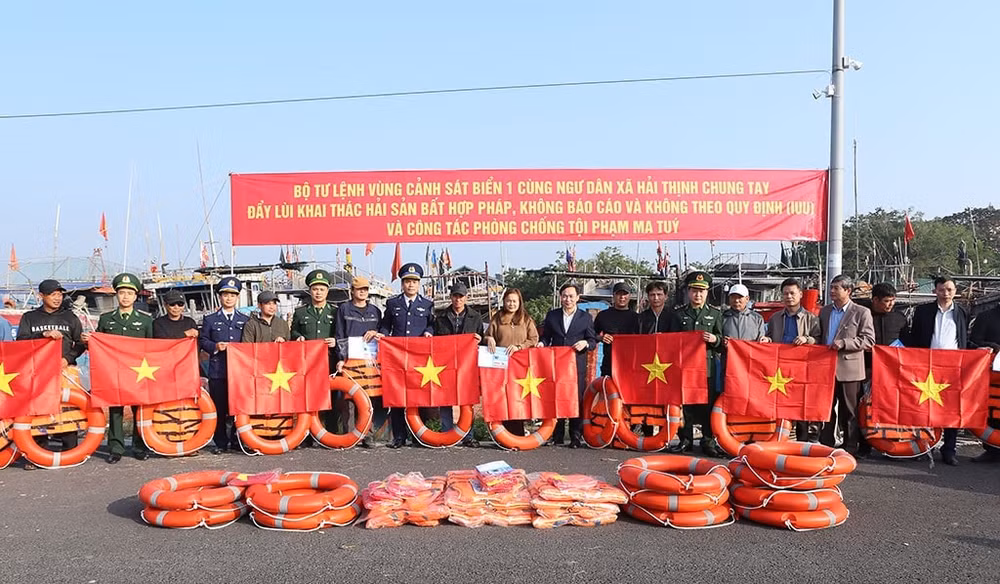 ninh b1]