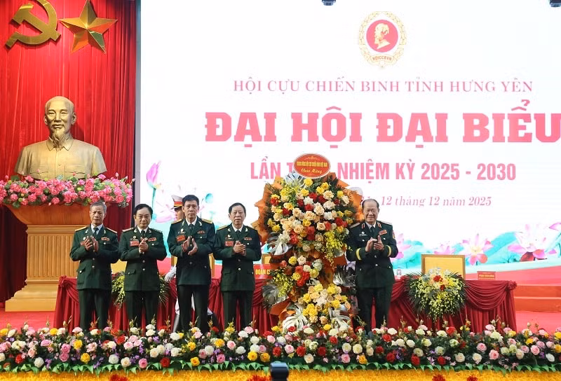 DỰ 2