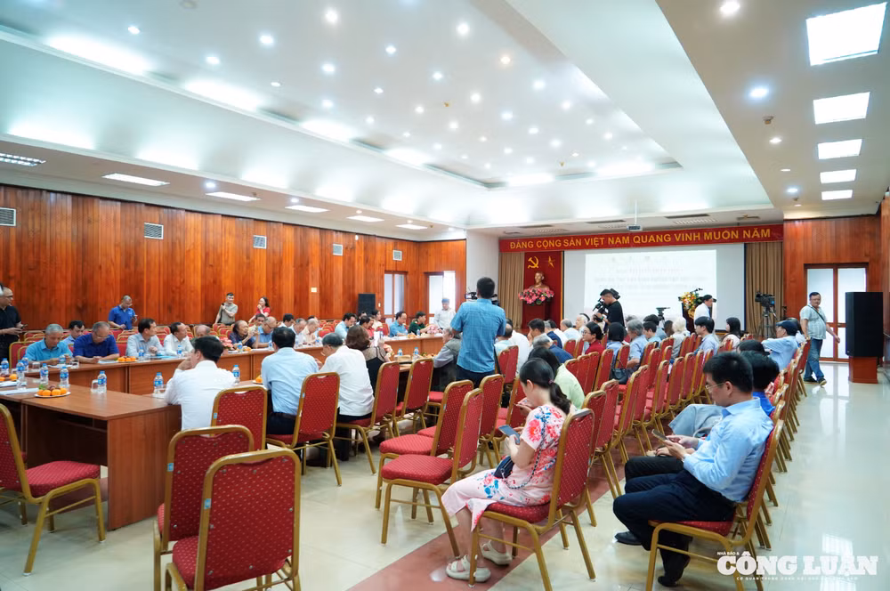 Ảnh màn hình 2025-06-19 lúc 15.04.17