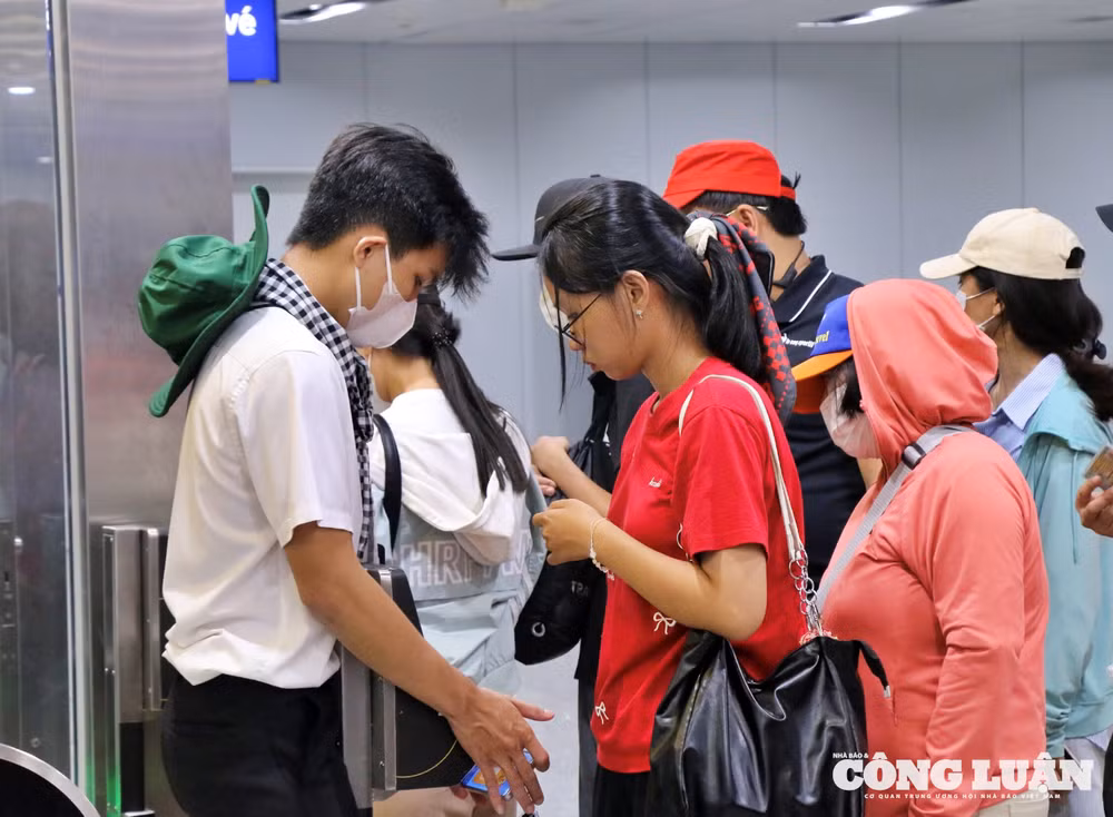Ảnh màn hình 2025-06-12 lúc 15.37.19